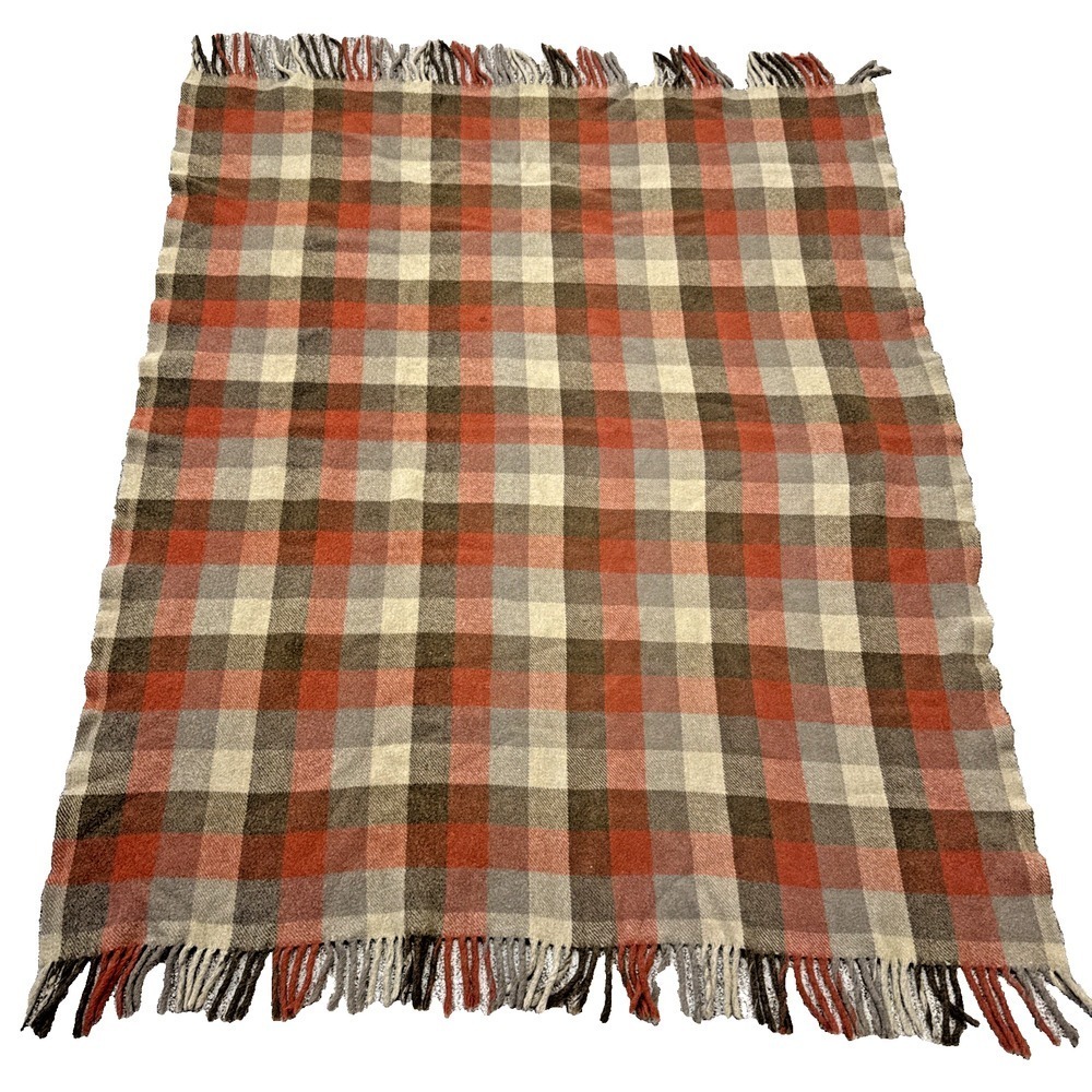 Vintage PENDLETON USA Plaid 100% Pure Virgin Wool Fringe Throw Blanket 59" x 44"